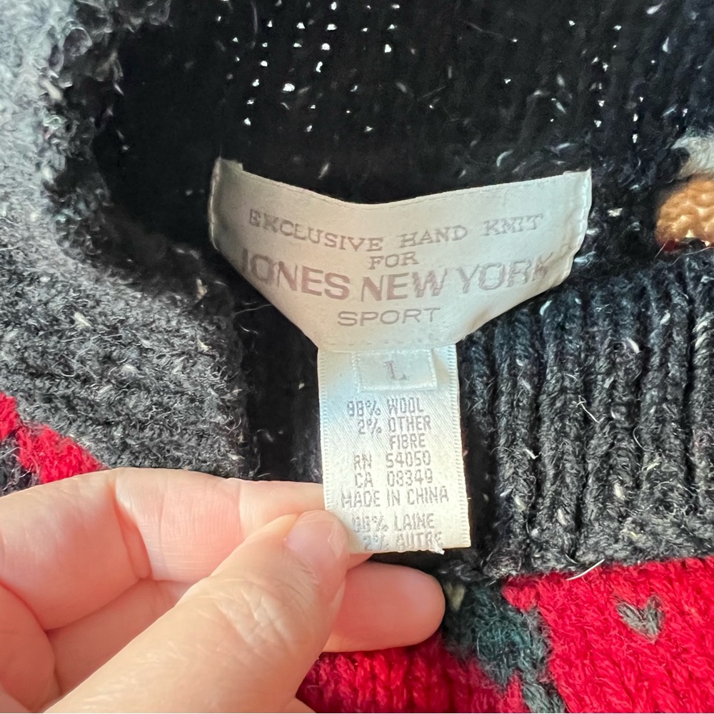 Vintage Red and black Jones New York patchwork wool sweater knitwear - Picture 8 of 8